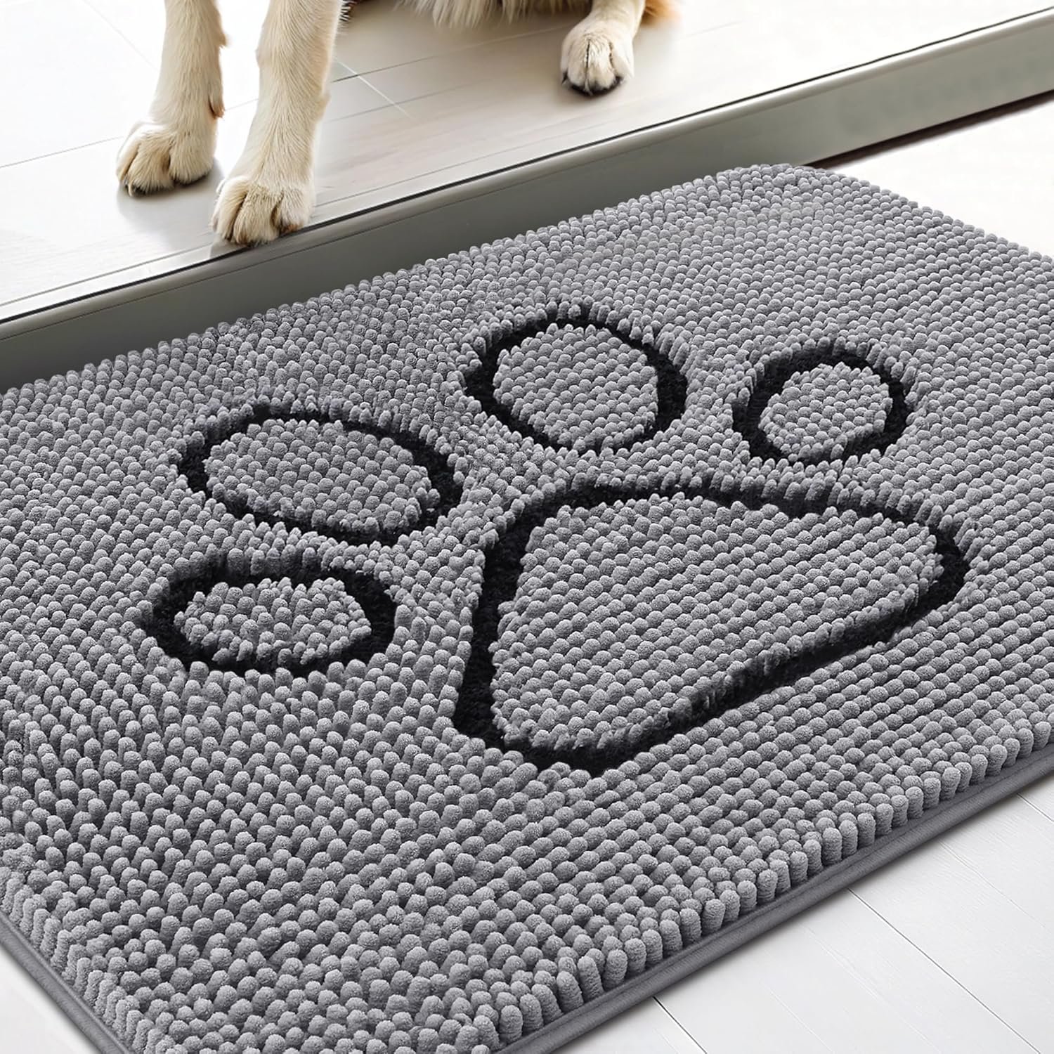Smiry Dog Door Mat for Muddy Paws, Absorbent Dirt Trapper Non Slip Quick Dry Washable Chenille Mat for Mud Dogs, Entry Rug for Indoor and Outdoor (30x20 Inches, Grey)