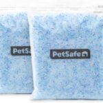 PetSafe ScoopFree Premium Crystal Cat Litter - Outperforms Clay Litter - Less Tracking, Dust for A Fresh Home - Non-Clumping - Two 4.3 lb Bags of Litter (8.6 lb Total) - Original Blue